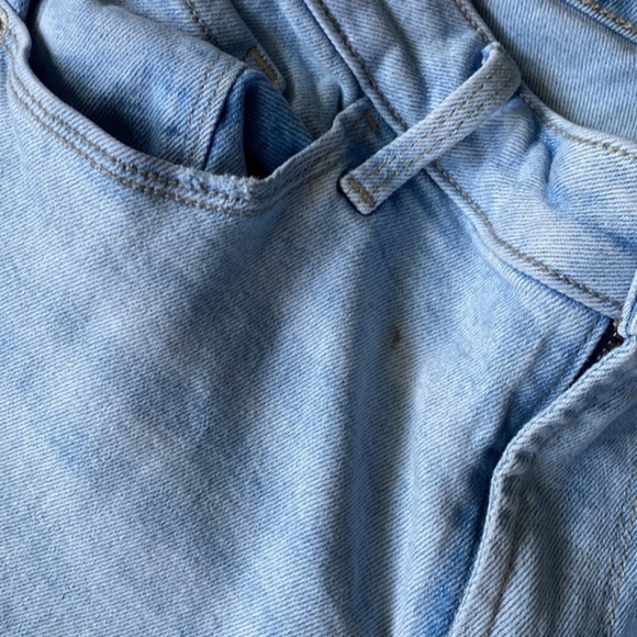 Old Navy Rockstar Super Skinny stretchy jeans some signs of wear 12 mid rise. - Picture 7 of 9